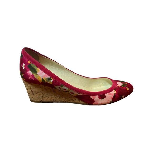 Bettye Muller Women’s Wedge Style Cheeky Tulip Pink Floral Print Sz 11 Orig Box - Picture 1 of 7